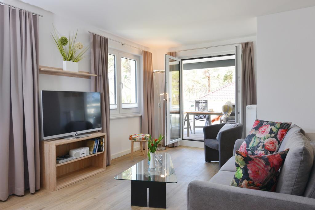 Ferienwohnung Sonnenschein Juliusruh Exteriör bild